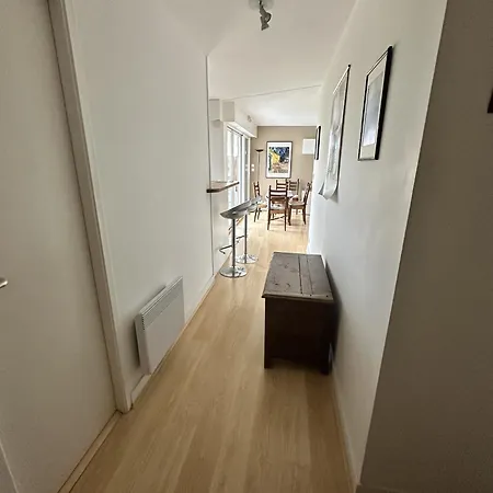 Apartment Proche Mer, Terrasse Et Wifi, Aux Minimes