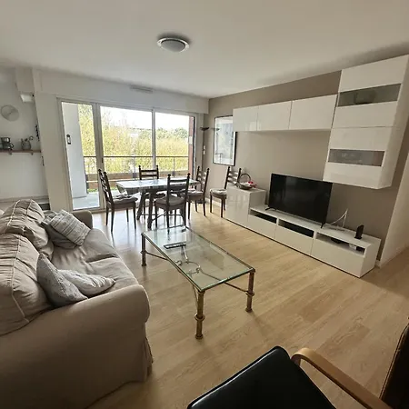 Apartment Proche Mer, Terrasse Et Wifi, Aux Minimes